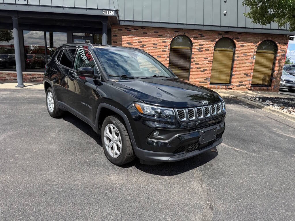 2024 JEEP Compass