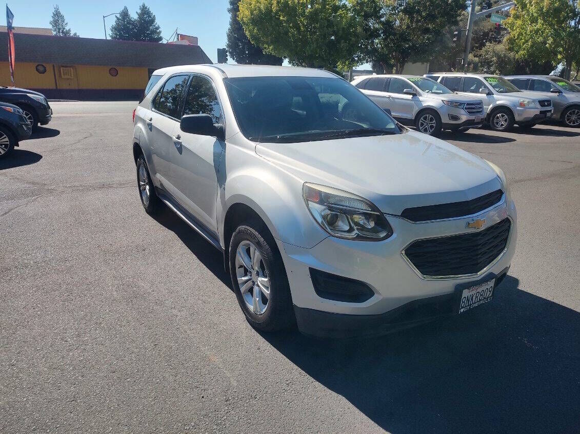 2017 CHEVROLET Equinox