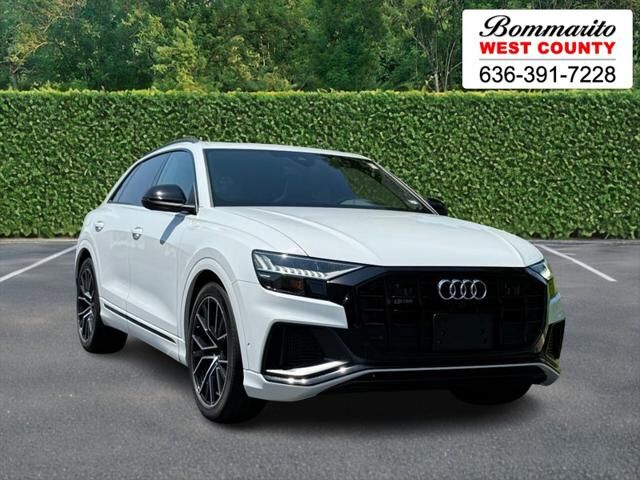 2022 AUDI SQ8