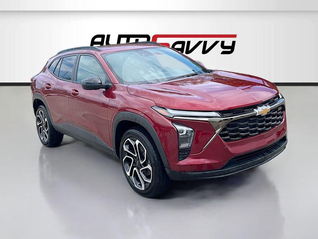 2024 CHEVROLET Trax
