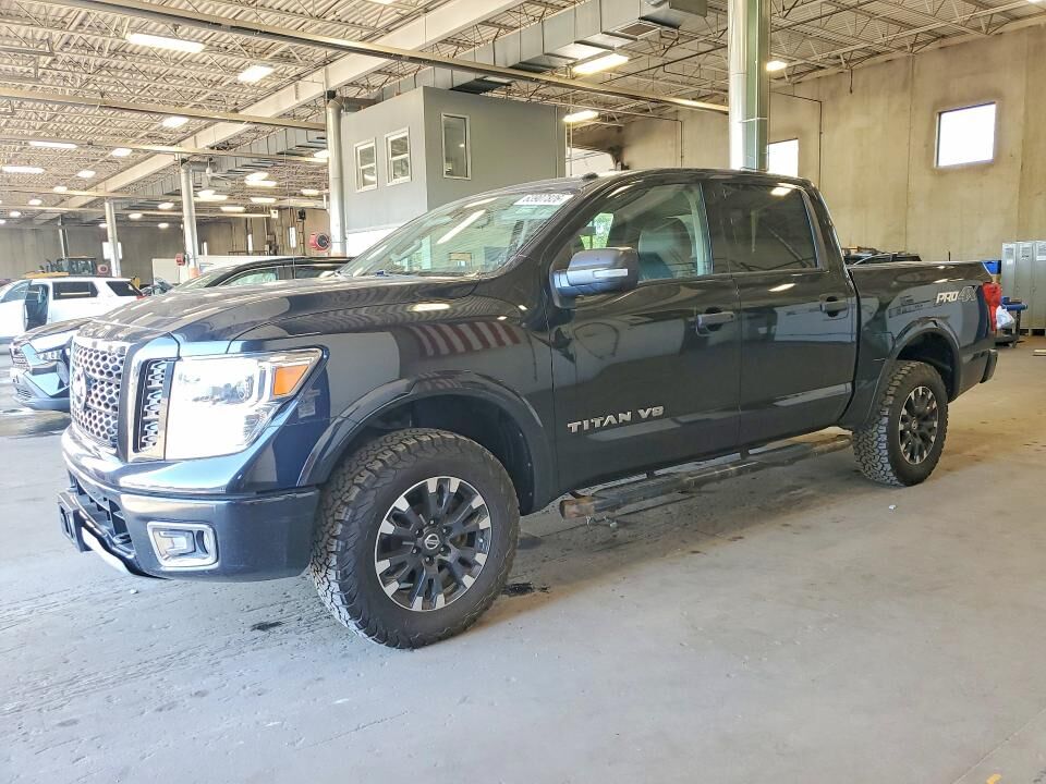 2019 NISSAN Titan