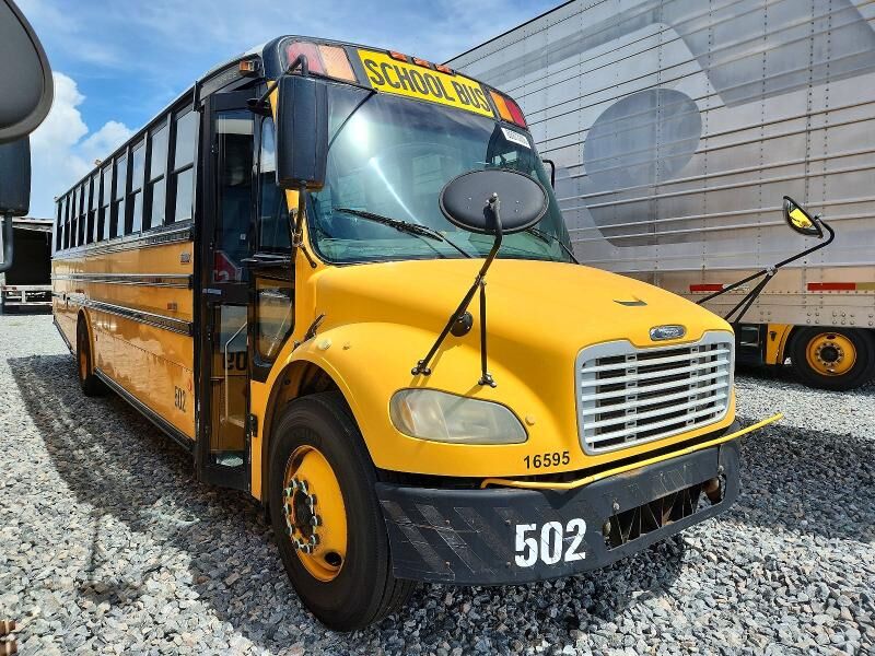 2009 FREIGHTLINER B2 Bus Chassis