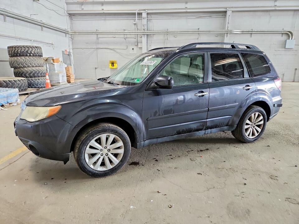 2012 SUBARU Forester