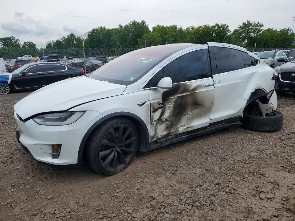 2017 TESLA Model X