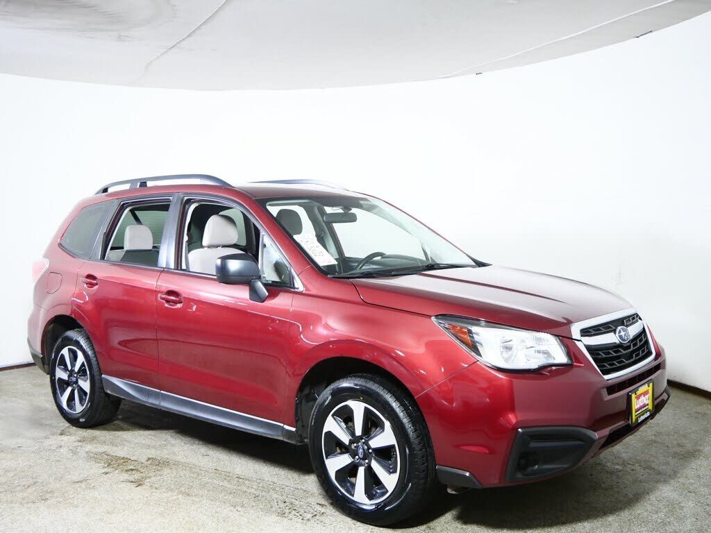 2017 SUBARU Forester