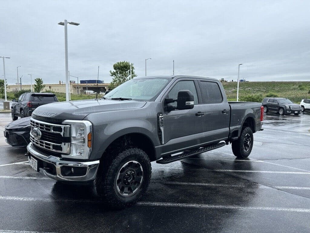 2025 FORD F-350