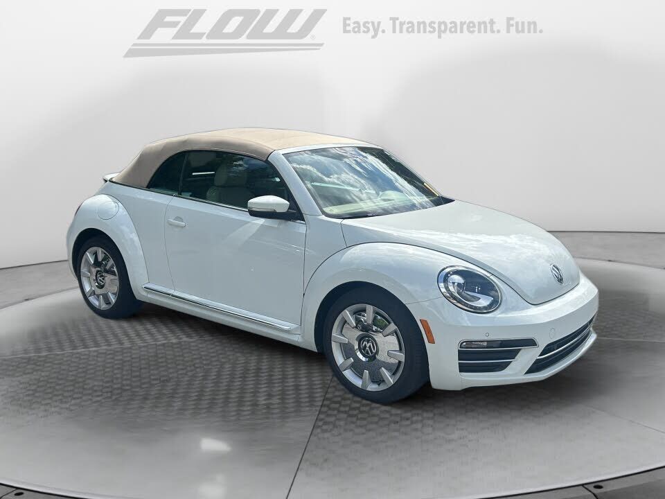 2017 VOLKSWAGEN Beetle