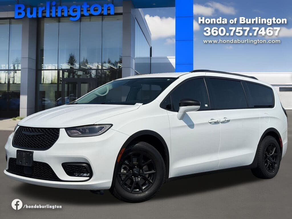 2022 CHRYSLER Pacifica