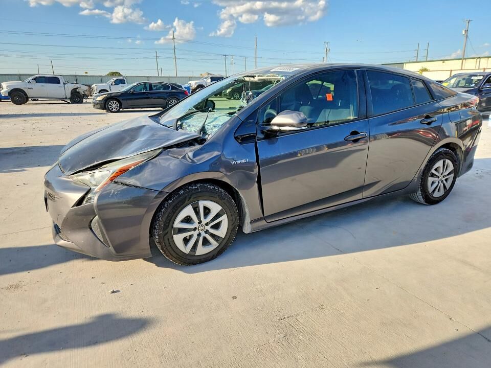 2018 TOYOTA PRIUS