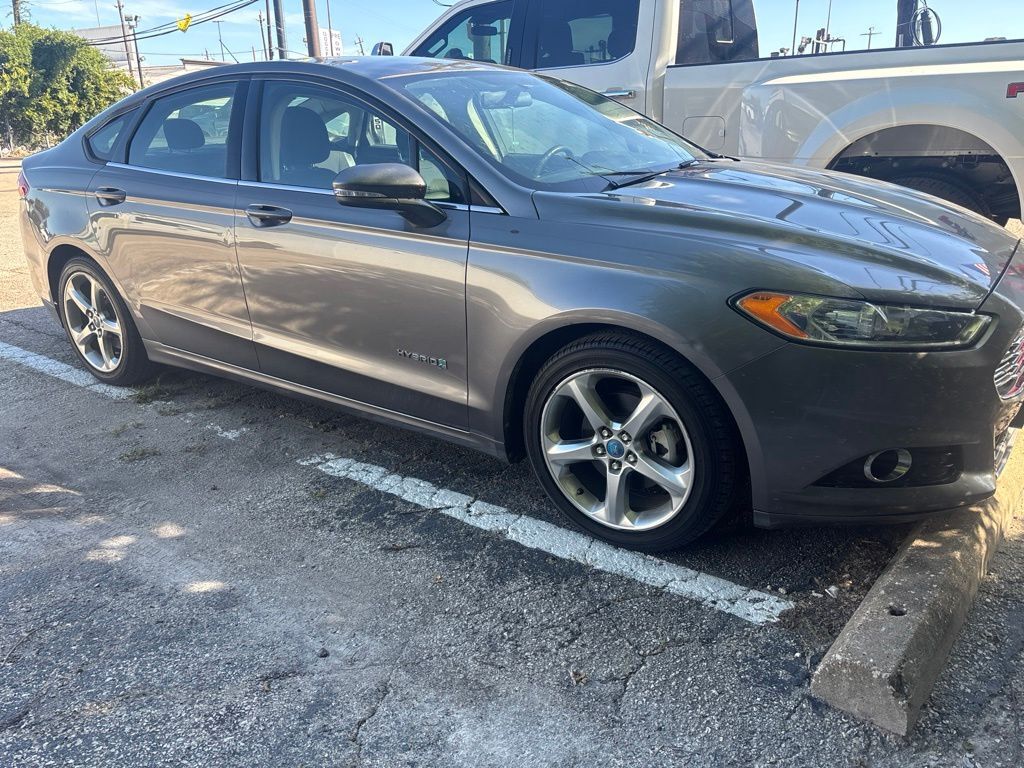 2013 FORD Fusion