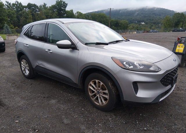 2021 FORD Escape