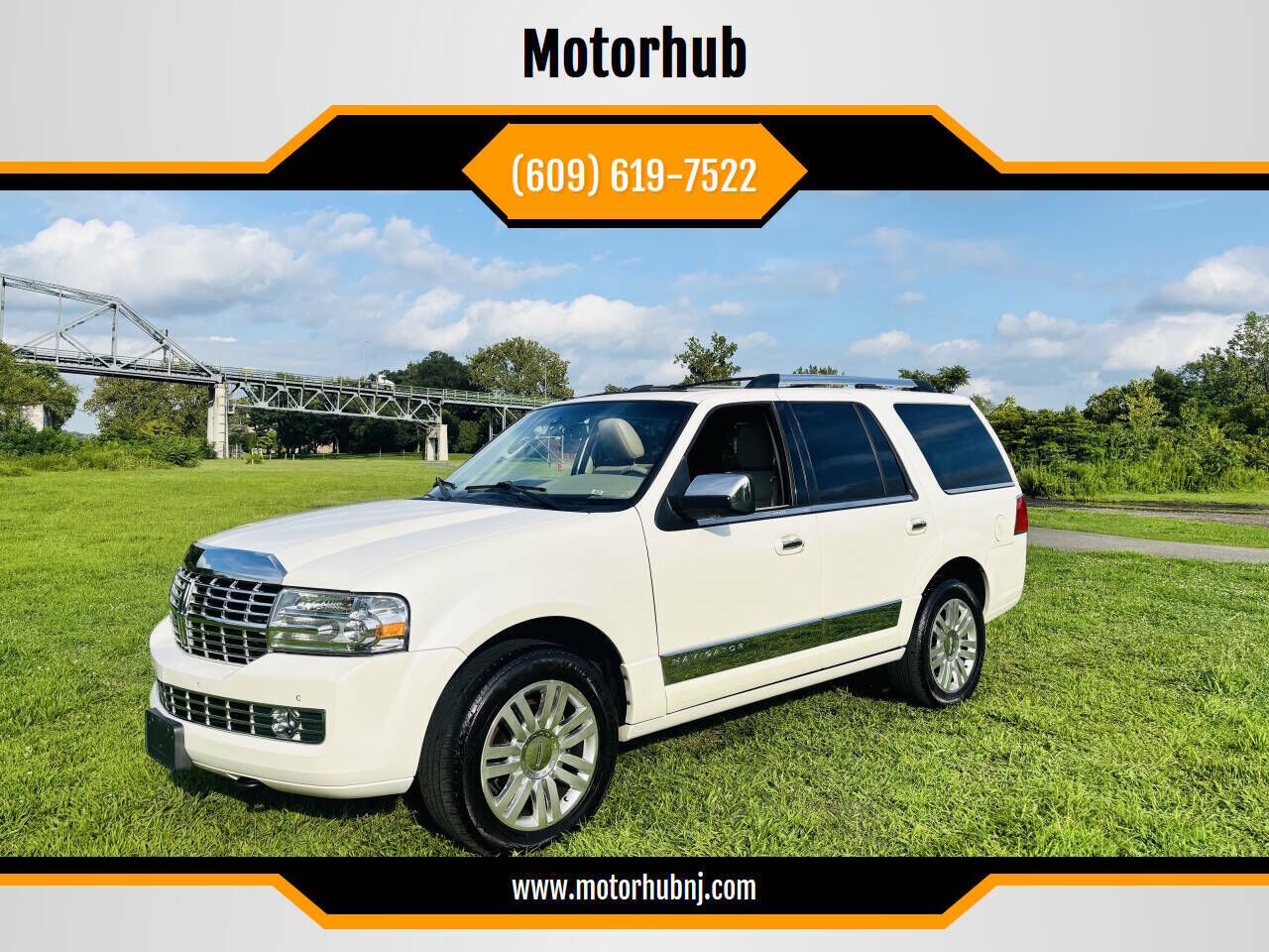 2012 LINCOLN Navigator