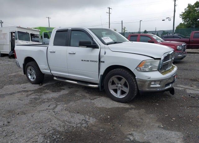 2011 DODGE Ram