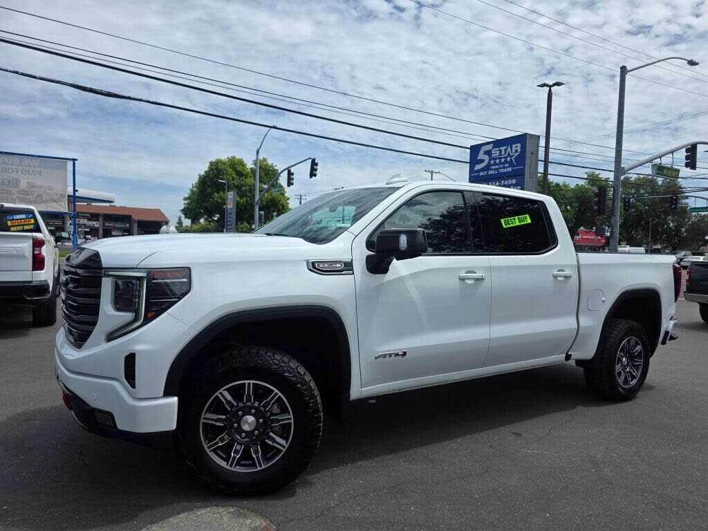2025 GMC Sierra