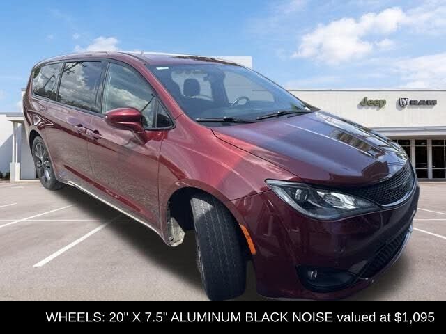 2020 CHRYSLER Pacifica