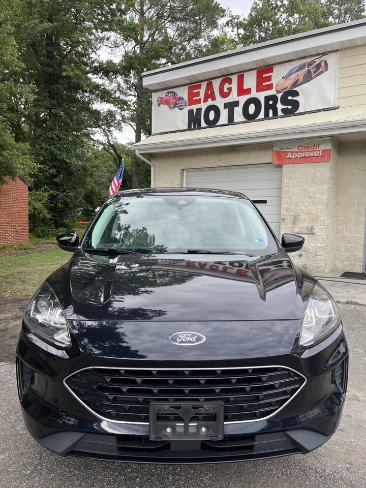 2021 FORD Escape