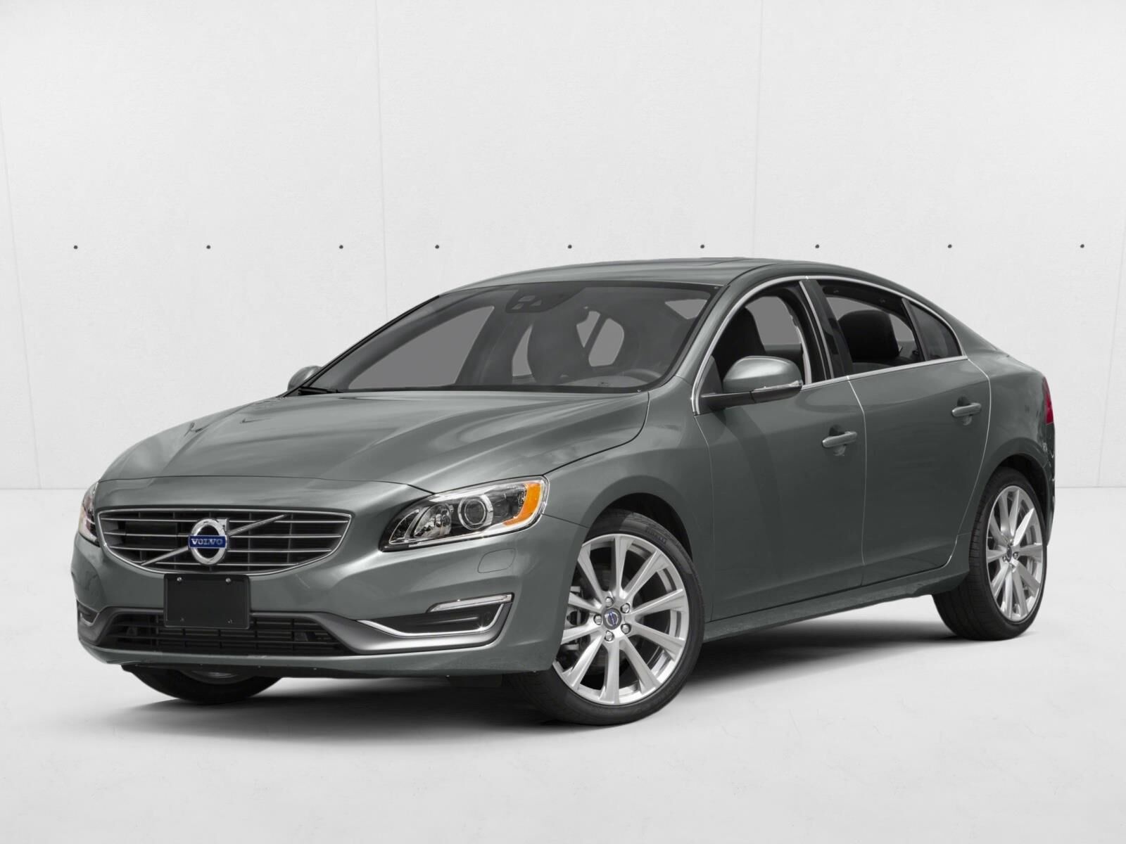 2016 VOLVO S60