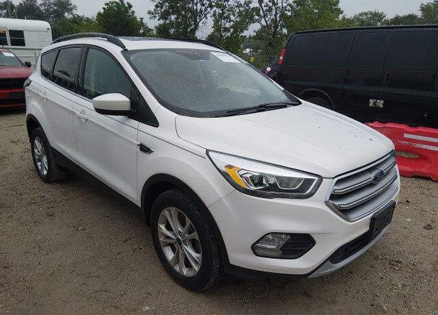 2017 FORD Escape