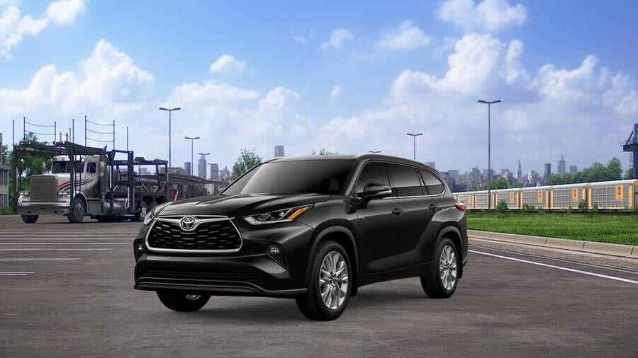 2026 TOYOTA Highlander