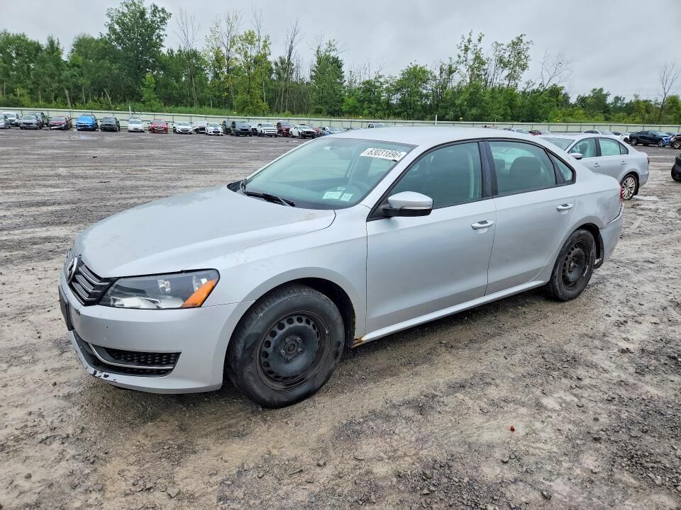 2014 VOLKSWAGEN Passat
