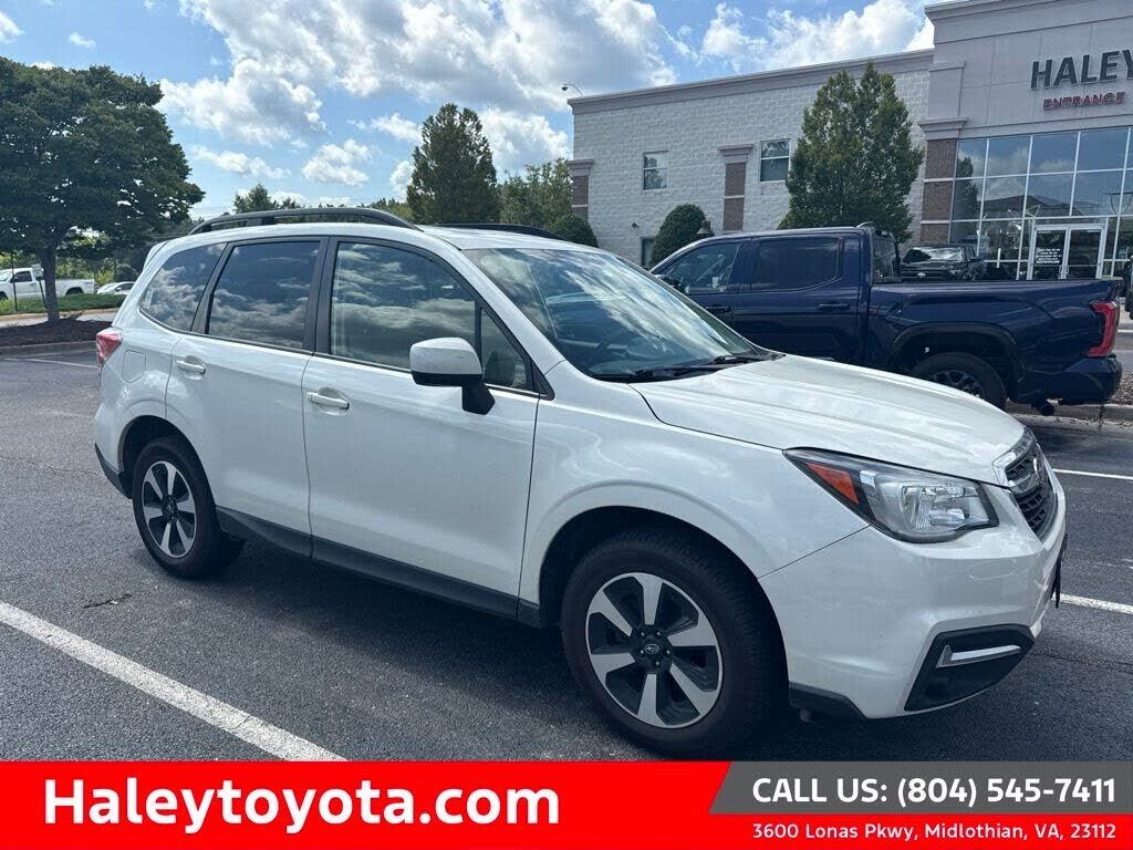 2018 SUBARU Forester
