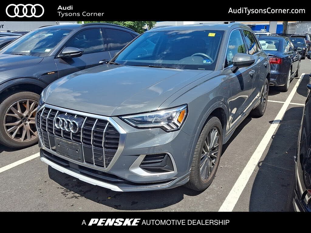 2022 AUDI Q3