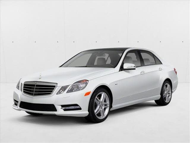2013 MERCEDES-BENZ E-Class