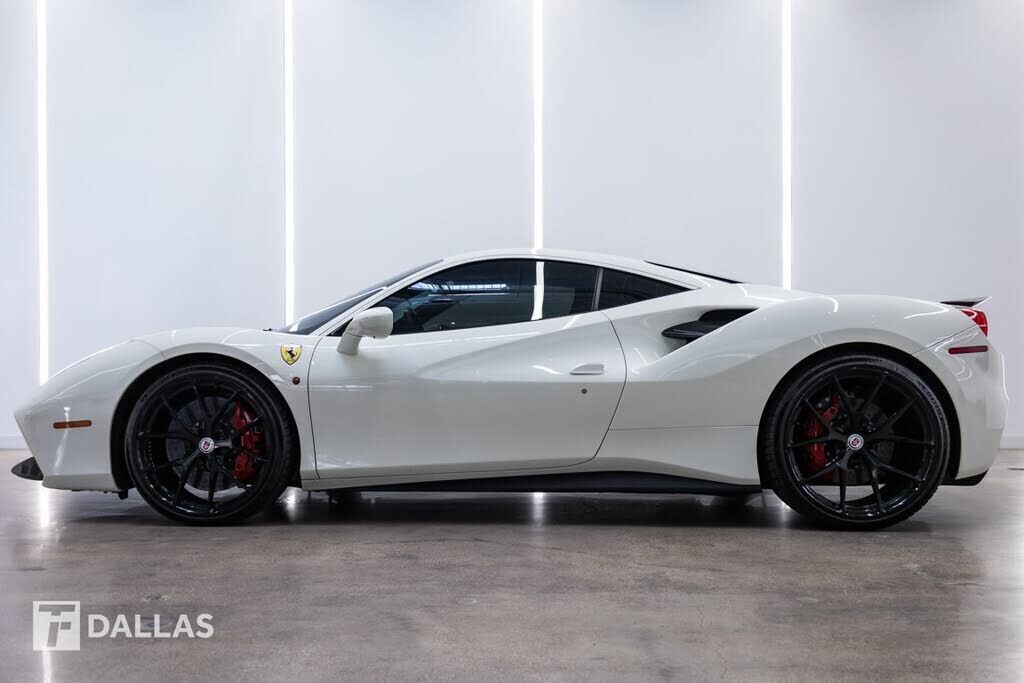 2017 FERRARI 488 GTB