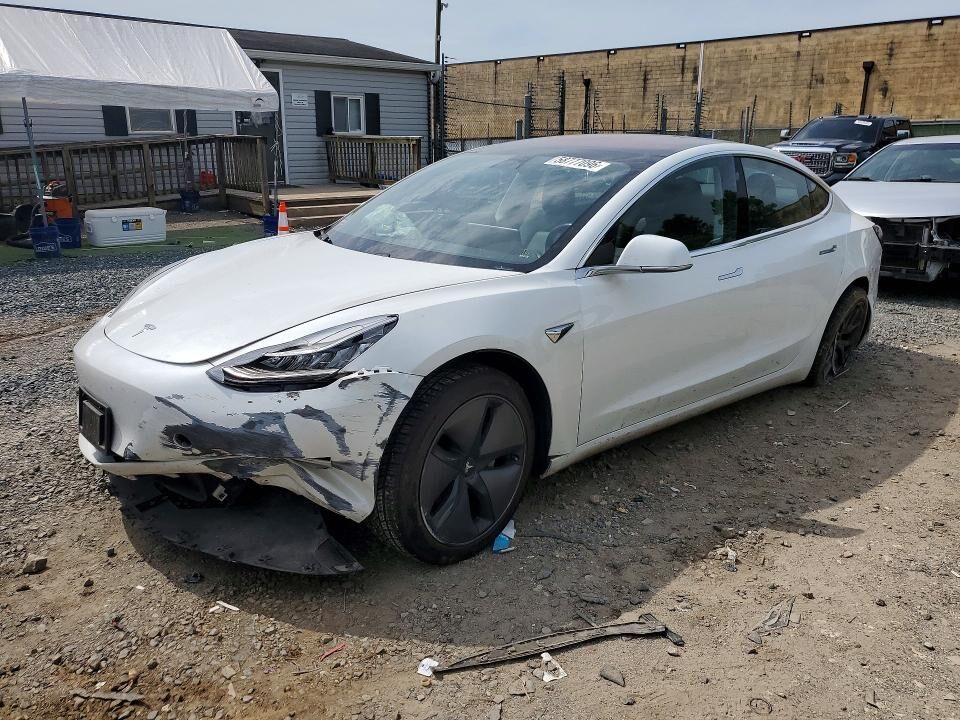 2018 TESLA Model 3