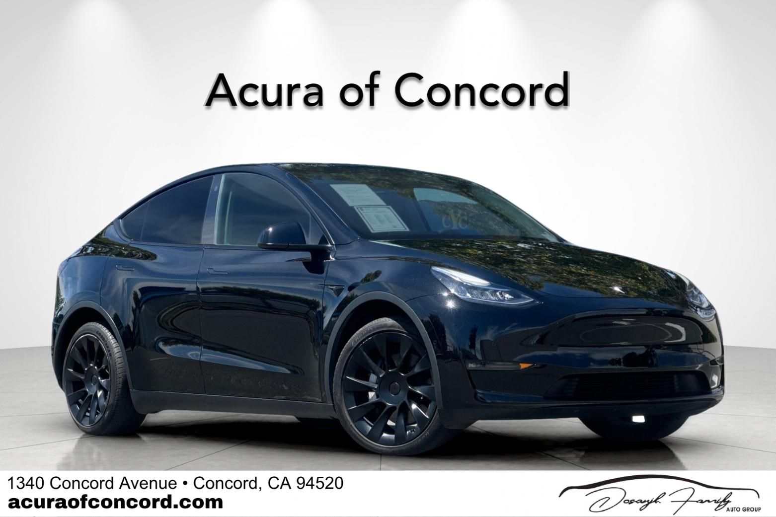 2022 TESLA Model Y