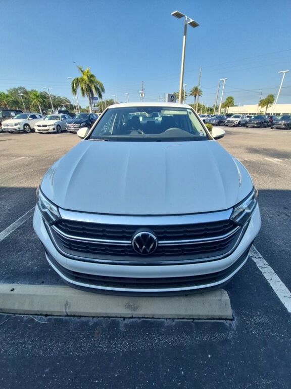 2024 VOLKSWAGEN Jetta