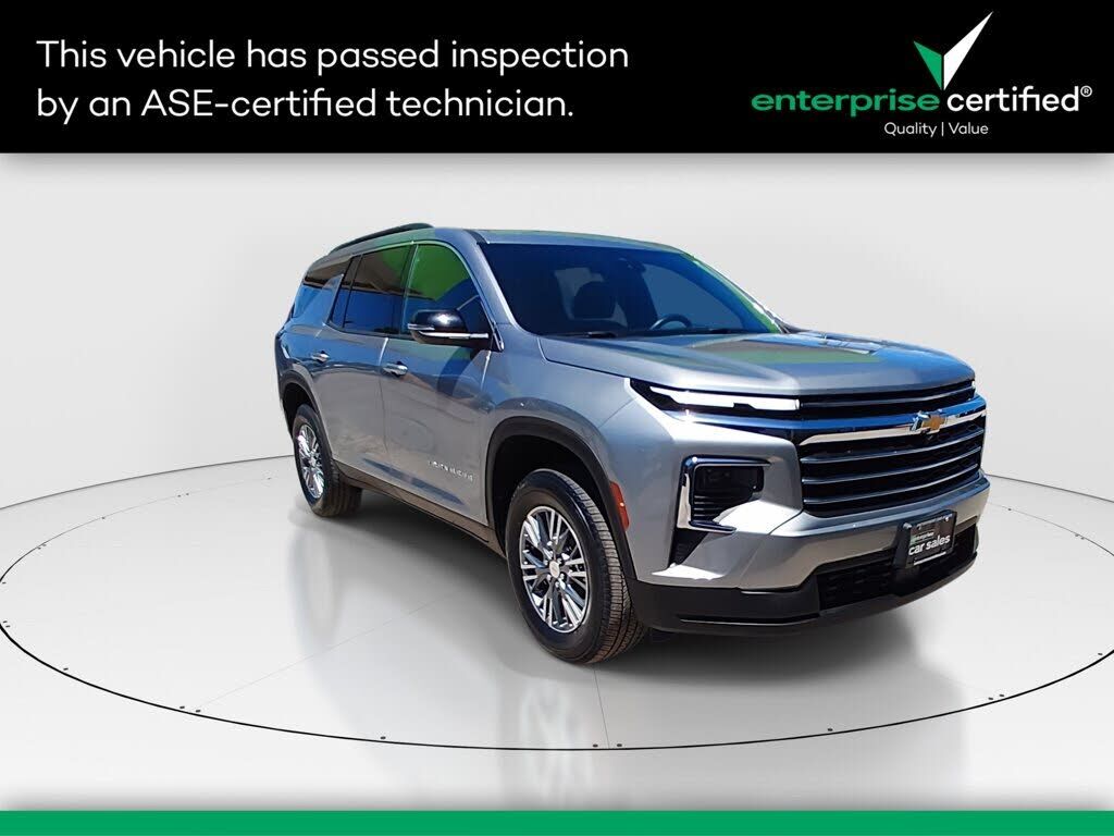 2025 CHEVROLET Traverse