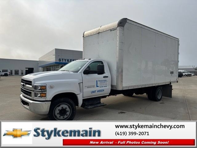 2023 GMC Silverado Medium Duty