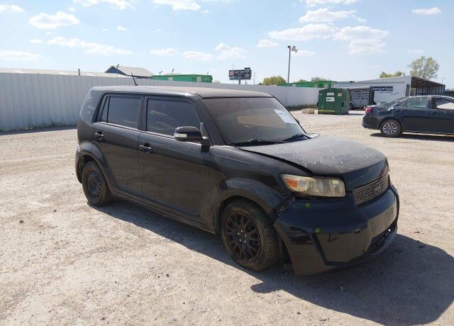 2010 TOYOTA SCION