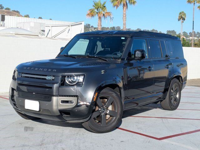 2023 LAND ROVER Defender