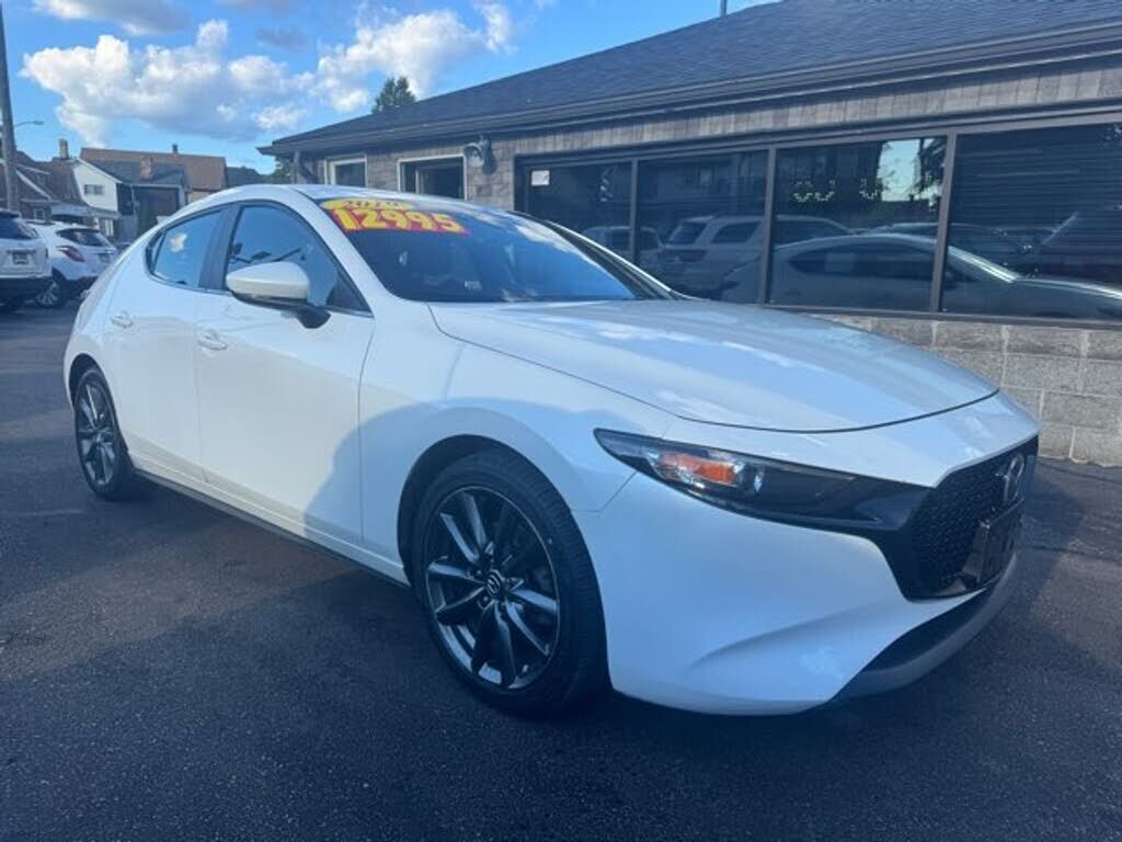 2019 MAZDA Mazda3