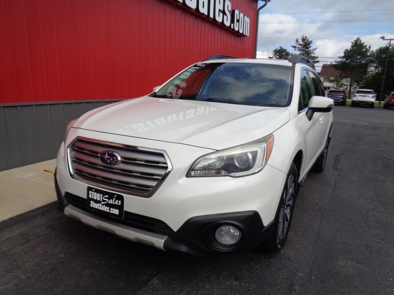 2017 SUBARU Outback