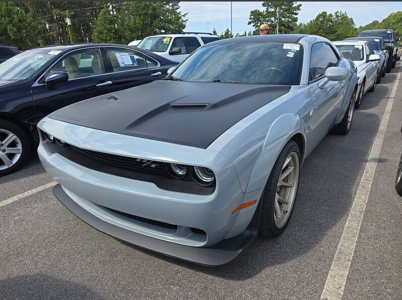 2020 DODGE Challenger