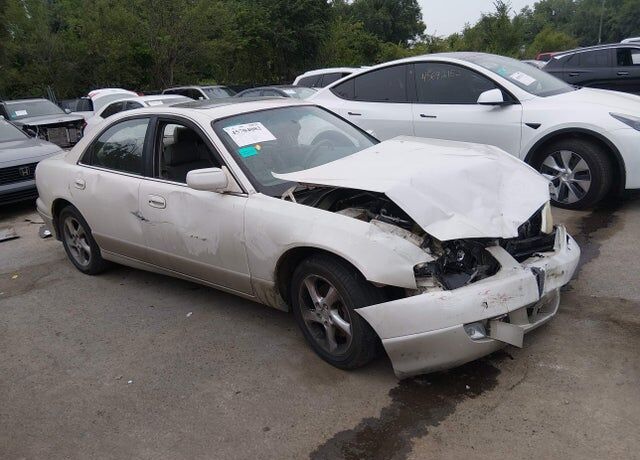 2001 MAZDA Millenia