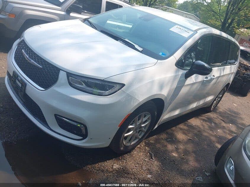 2024 CHRYSLER Pacifica