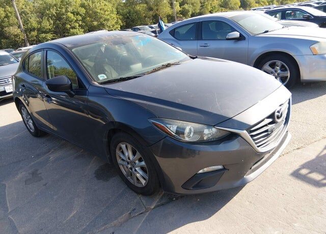 2015 MAZDA Mazda3