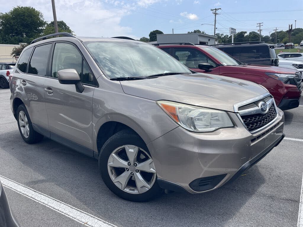 2014 SUBARU Forester