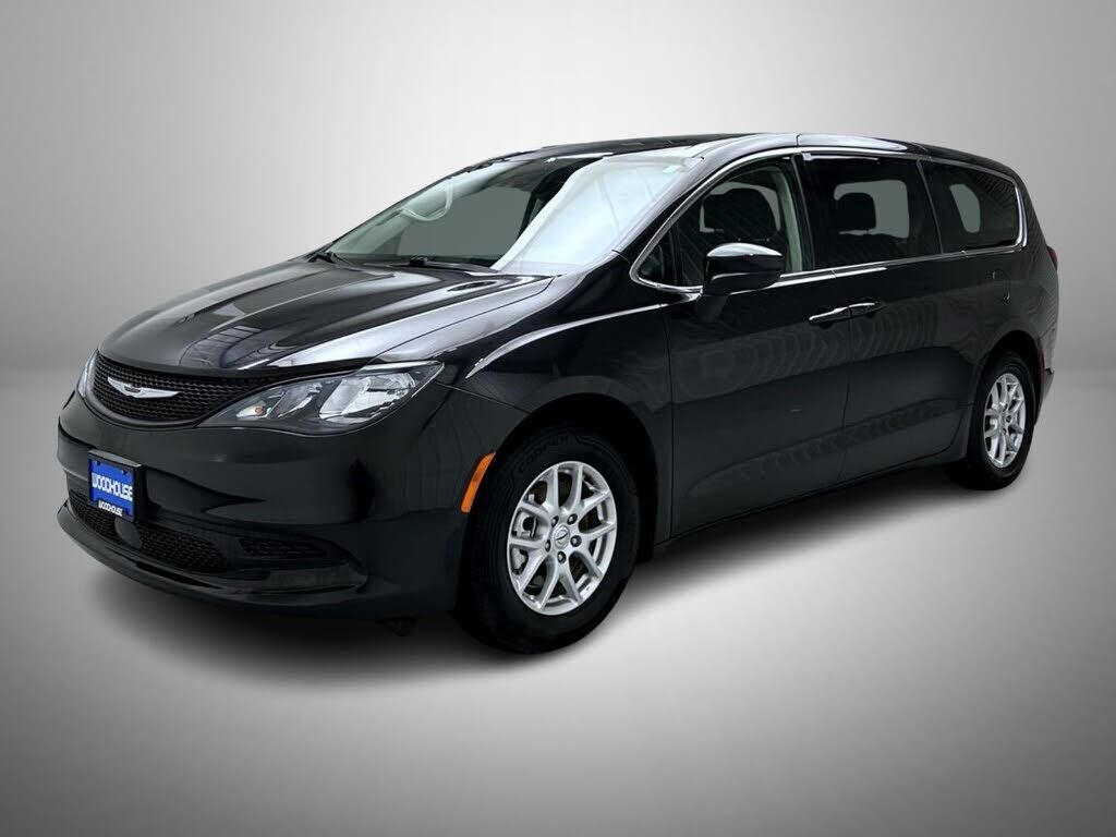 2023 CHRYSLER Voyager