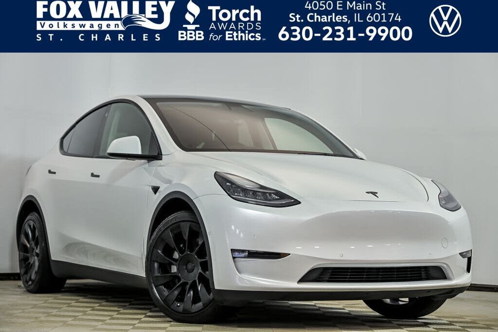 2021 TESLA Model Y