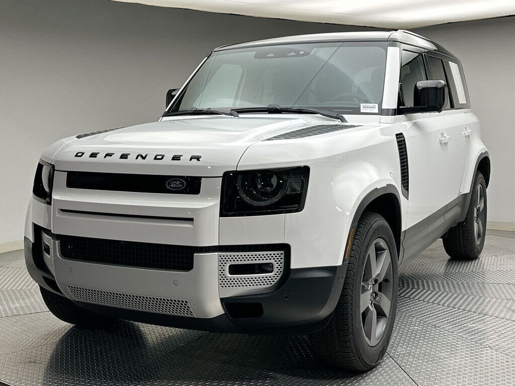 2025 LAND ROVER Defender