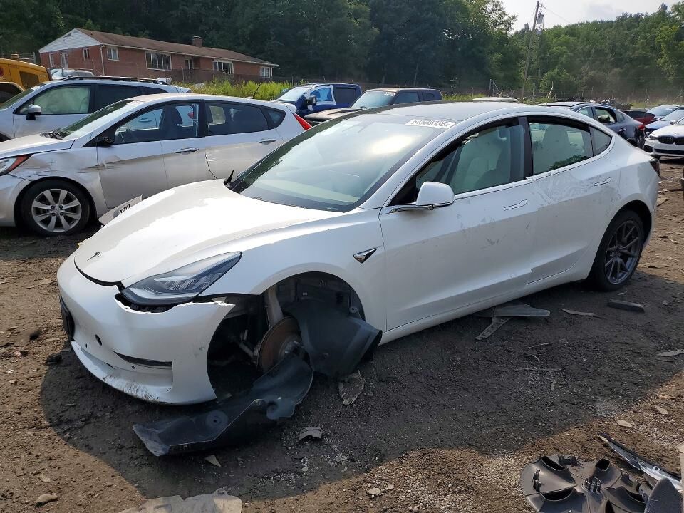 2019 TESLA Model 3