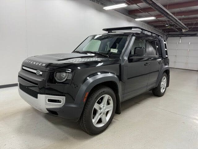 2022 LAND ROVER Defender