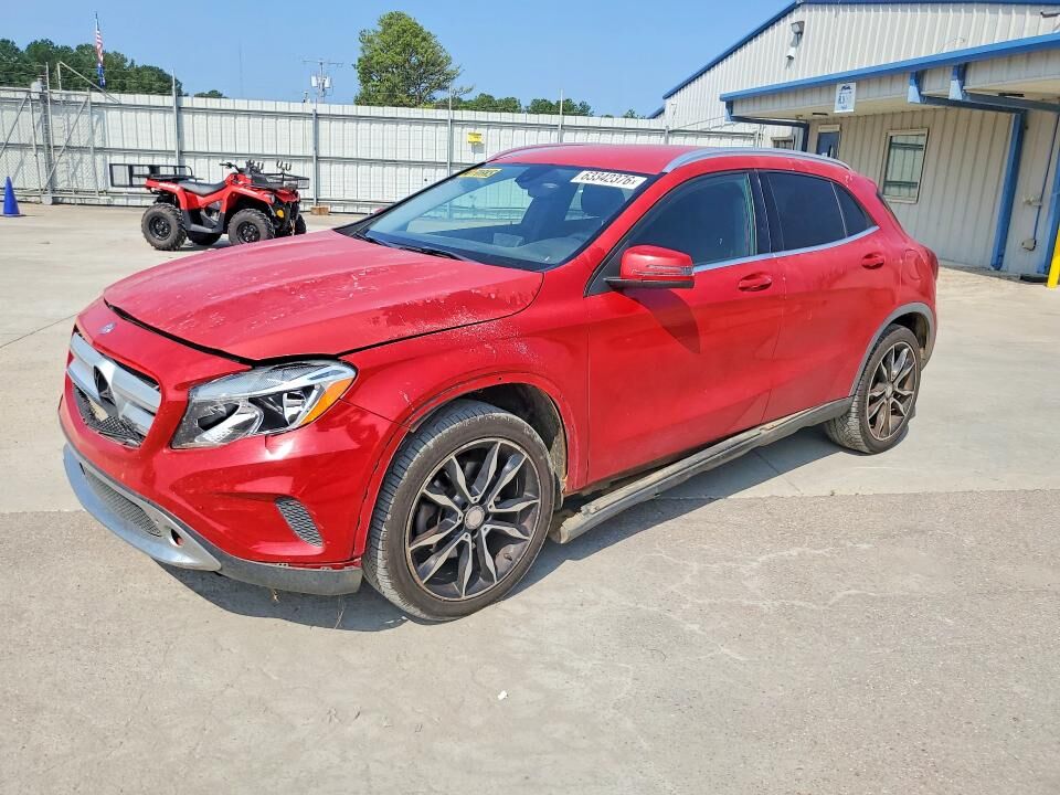 2015 MERCEDES-BENZ GLA-Class