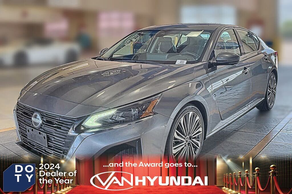2023 NISSAN Altima
