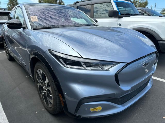 2022 FORD Mach-E